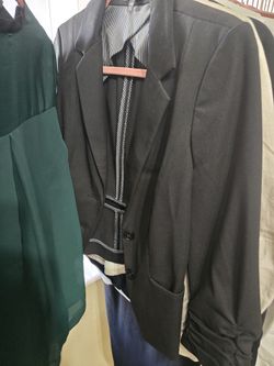 3/4 Sleeve Blazers 