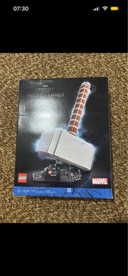 Lego mjolnir Thors hammer RETIRED SET NIB