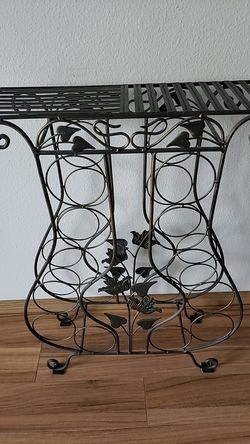 Wine stand