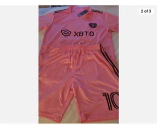 NEW INTER MIAMI MESSI JERSEY AND SHORTS 