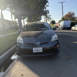 Toyota Prius 2012 new tires, new coils, new spark plugs it has a code  p0302