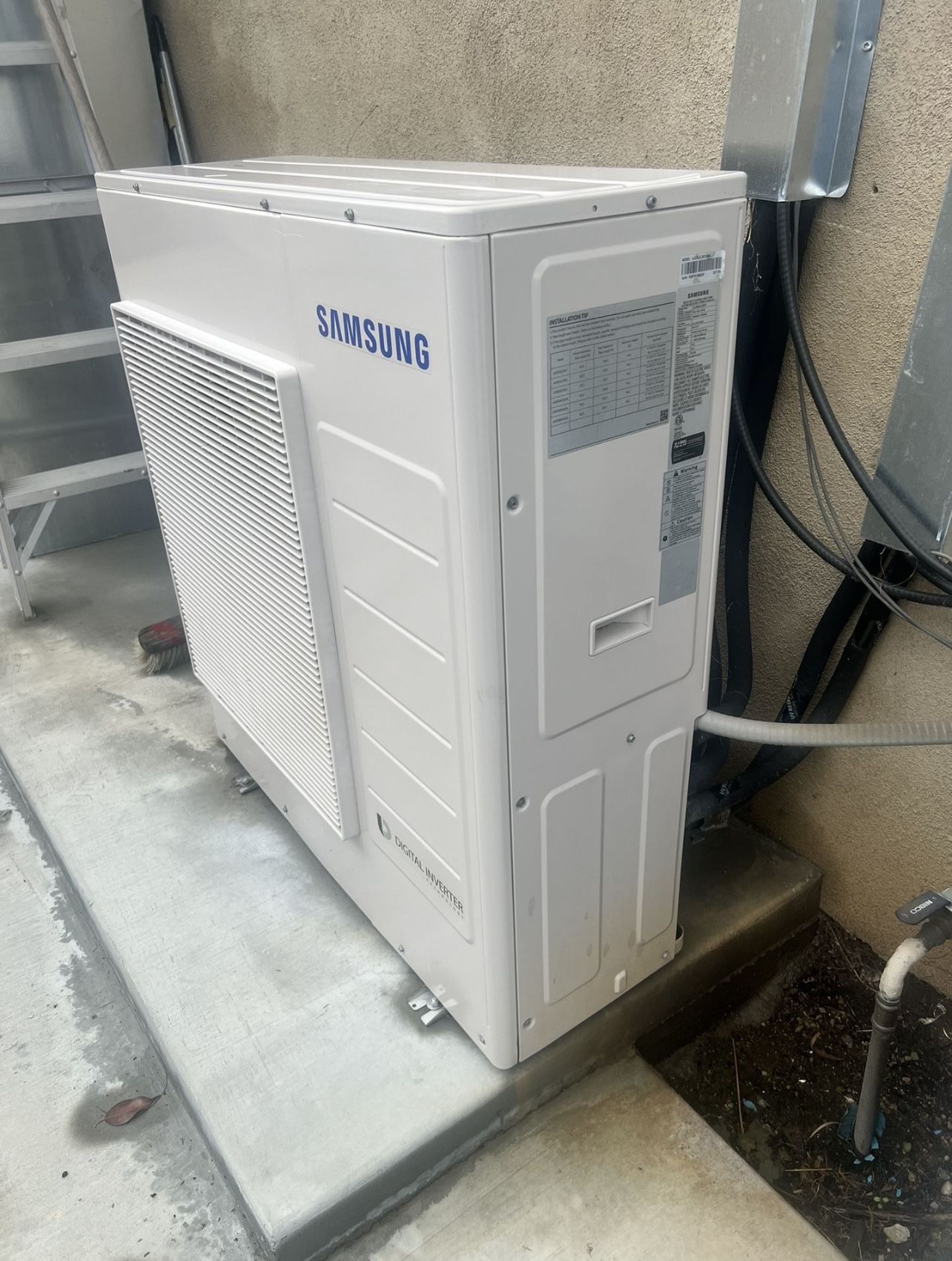 Samsung Multi-Split AC W/ 3 Head units