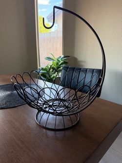 Fruit basket
