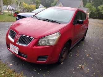 Pontiac Vibe Red Hatchback