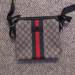 Gucci Messenger Bag