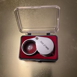 Mini Triple Jeweler Eye Loupe Magnifier (Brand New)