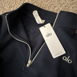 Navy blue Alo set size Large