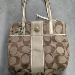 Coach Signature Stripe Tote F25771