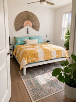 Queen Nectar Premier Hybrid Bed Set – Mattress + Platform Frame – $250 OBO