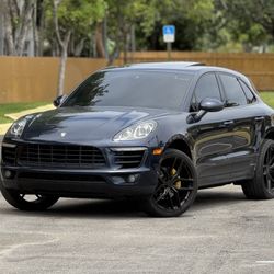 2017 Porsche Macan