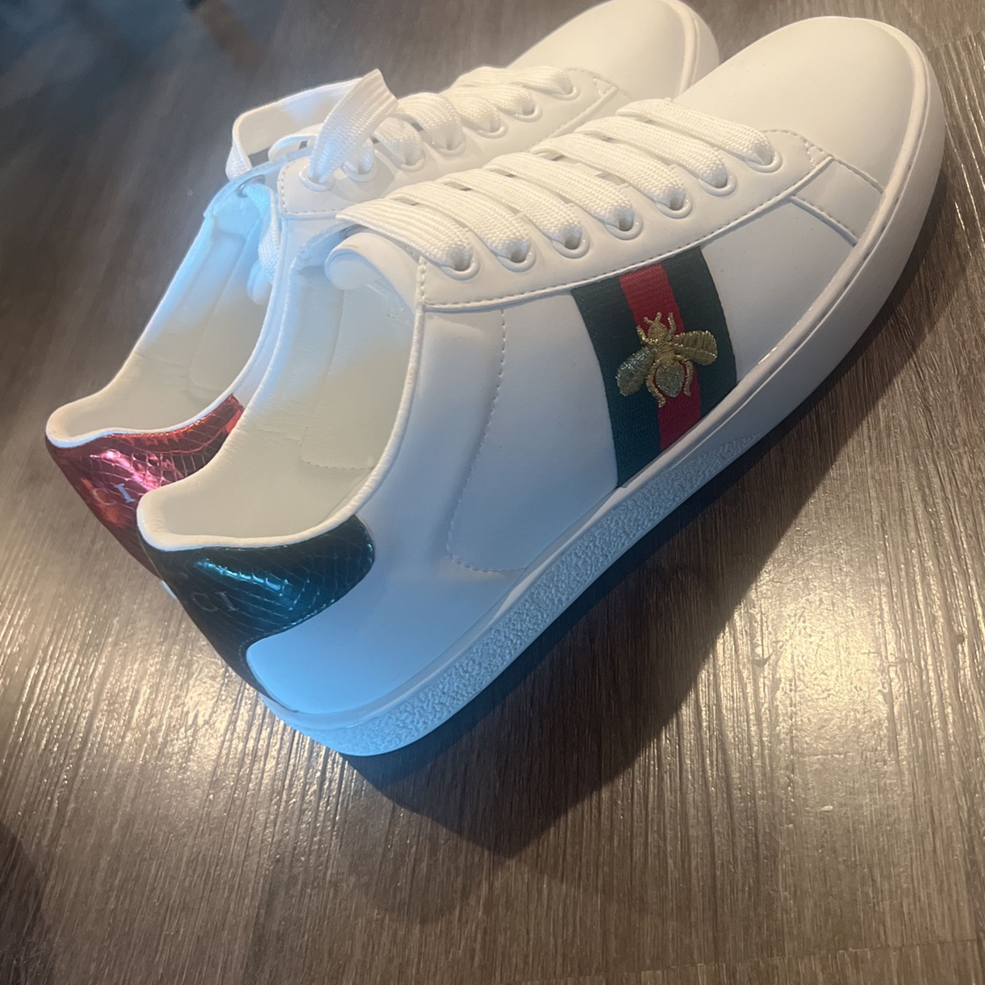 Gucci Trainers size 38(8)