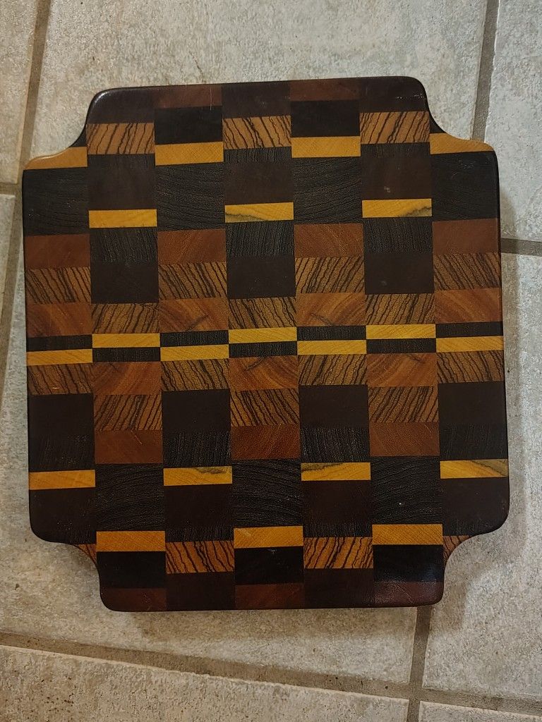 Handmade End-Grain Checkerboard Cutting Board β Hardwood Kitchen Chopping Block