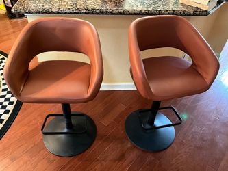 Swivel Bar Stools (Adjustable)