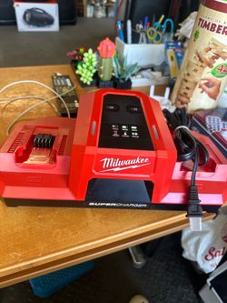 Milwaukee m18 supercharger new