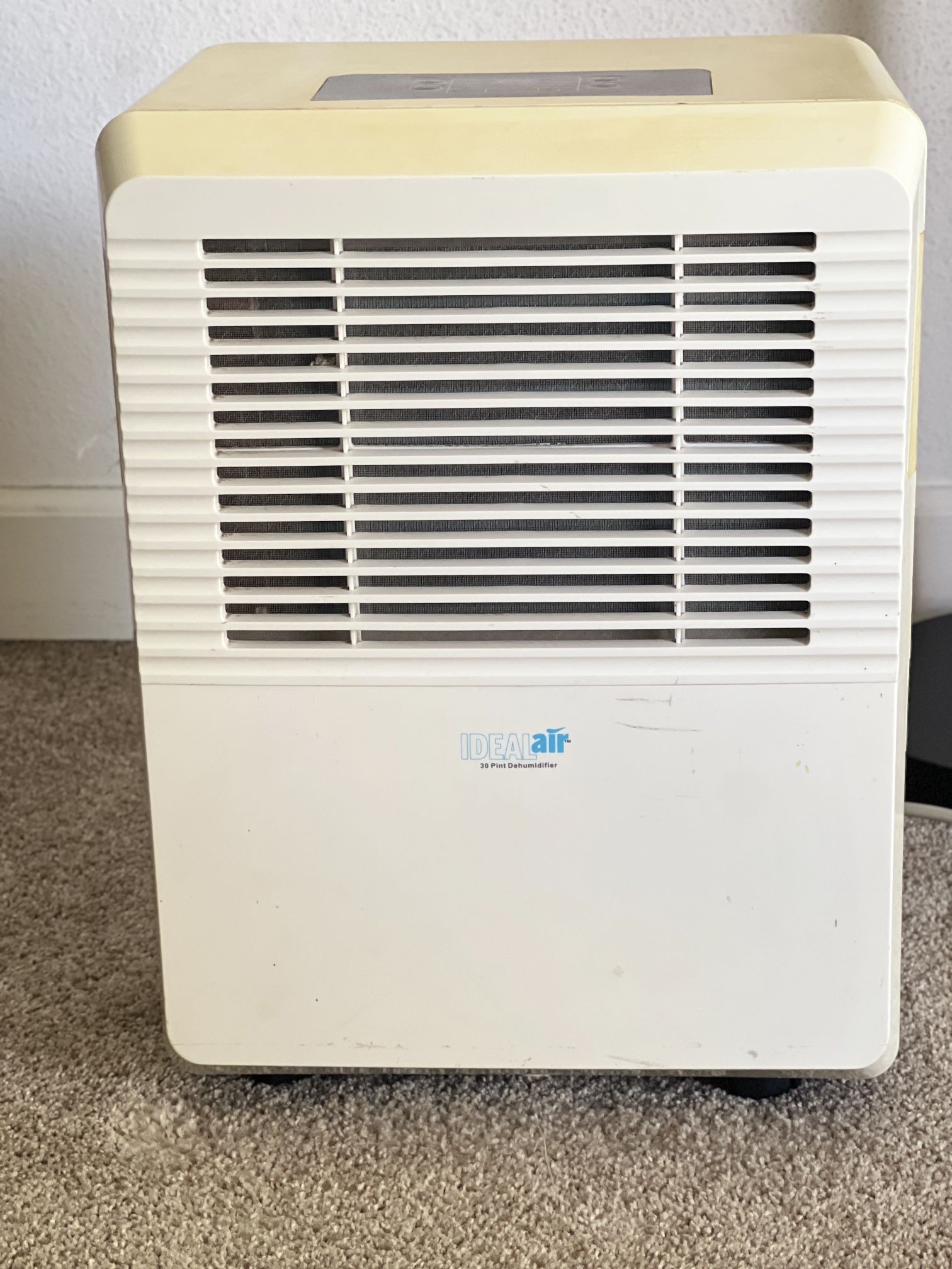 Dehumidifier 90$ OBO