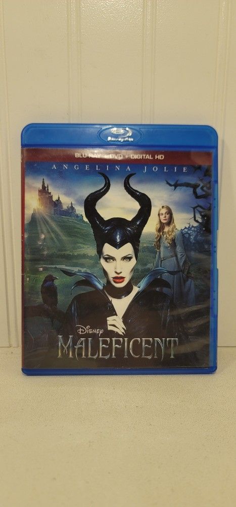 $5 DISNEY BLU RAY MOVIE. MALEFICENT. BLU RAY / DVD ONLY. NO DIGITAL. $5 OR TRADE FOR A MOVIE TITLE I DO NOT ALREADY OWN.