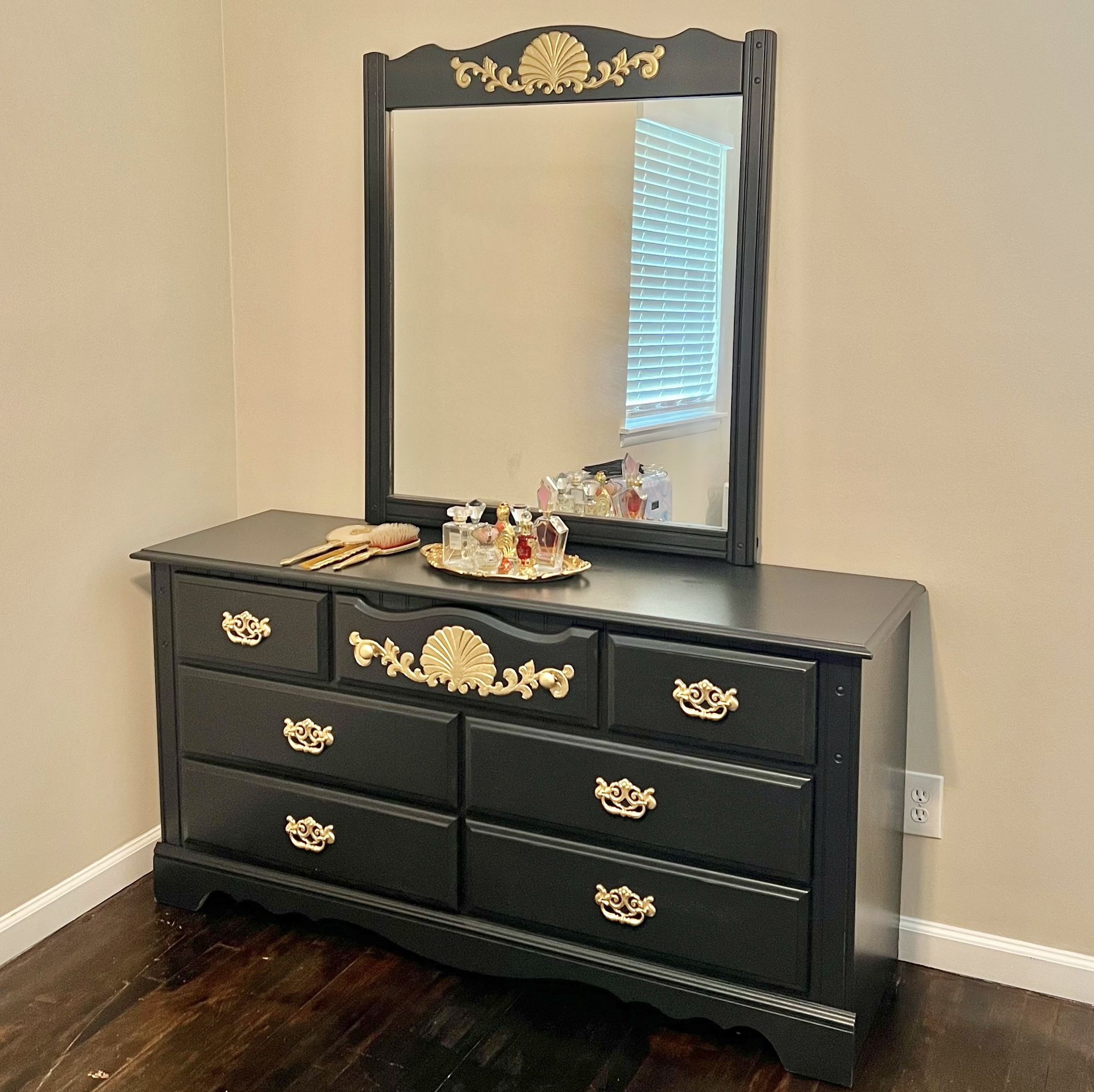 Black and Gold Dresser & Mirror Vintage