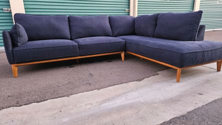 Macy's "Jollene" 2pc Sectional Couch  ($2.6K+ Retail Value...60% OFF!!!)