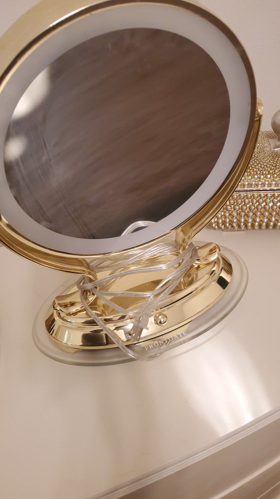 Gold Magnifying Vanity Mirror 