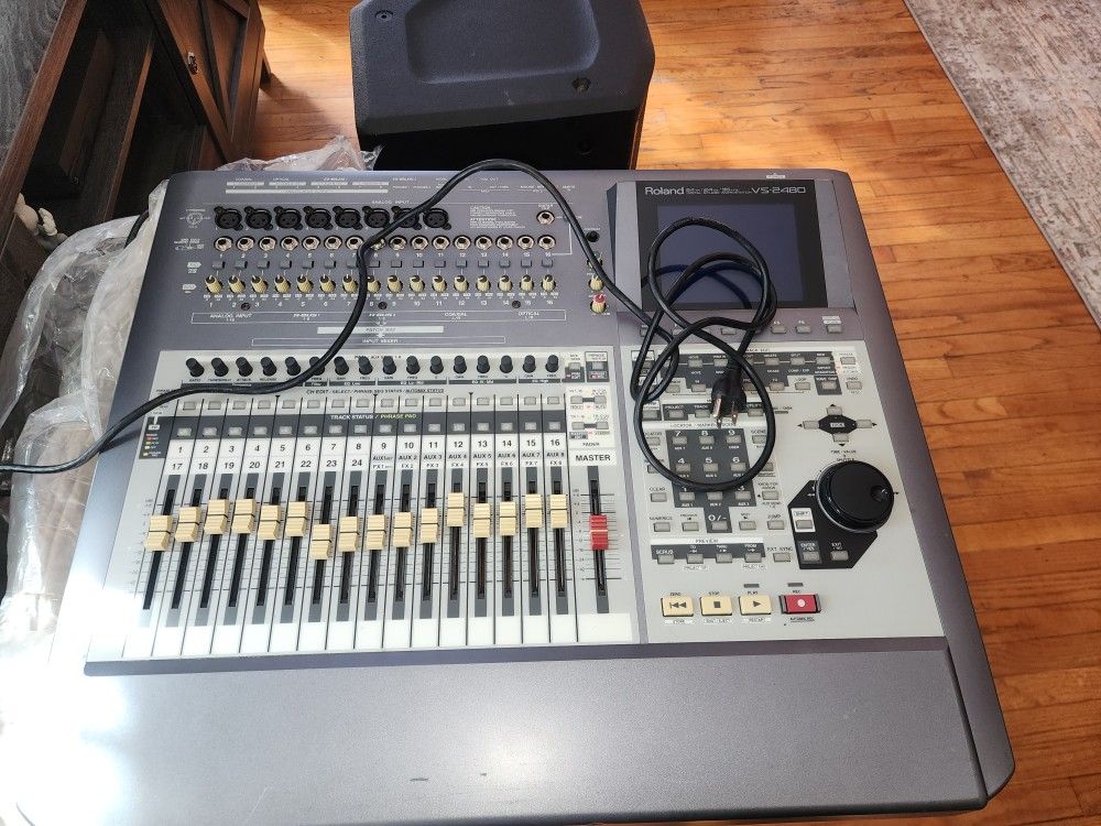 roland vs-2480 digital studio workstation