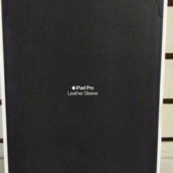 Apple iPad Pro Leather Sleeve  10.5 inch Genuine Authentic 