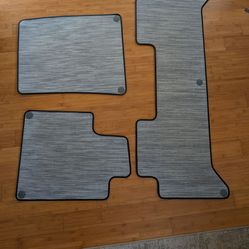 Rivian R1T floor mats