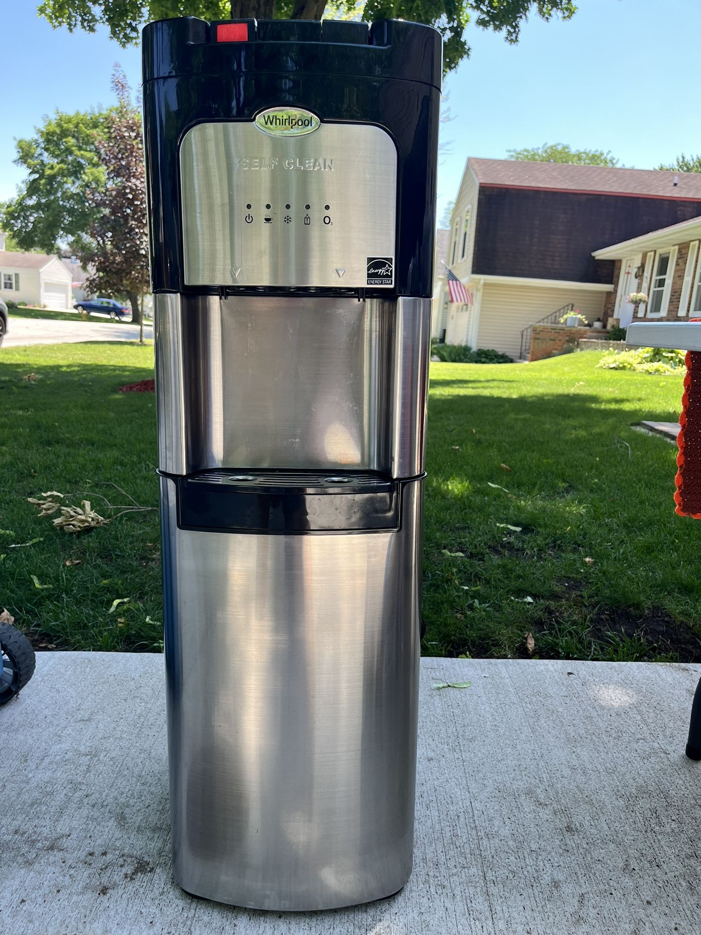 Whirlpool Self Clean, Energy Star Hot And Cold Water Dispenser