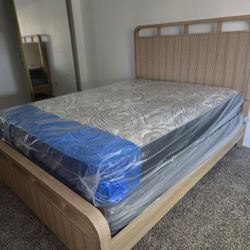 Single Twin Mattress 99 Full Double 159 Queen Bed 179 King 229 California King 229 Frame 69 XL Twin Mattresses All Sizes Available Se Habla Espanol