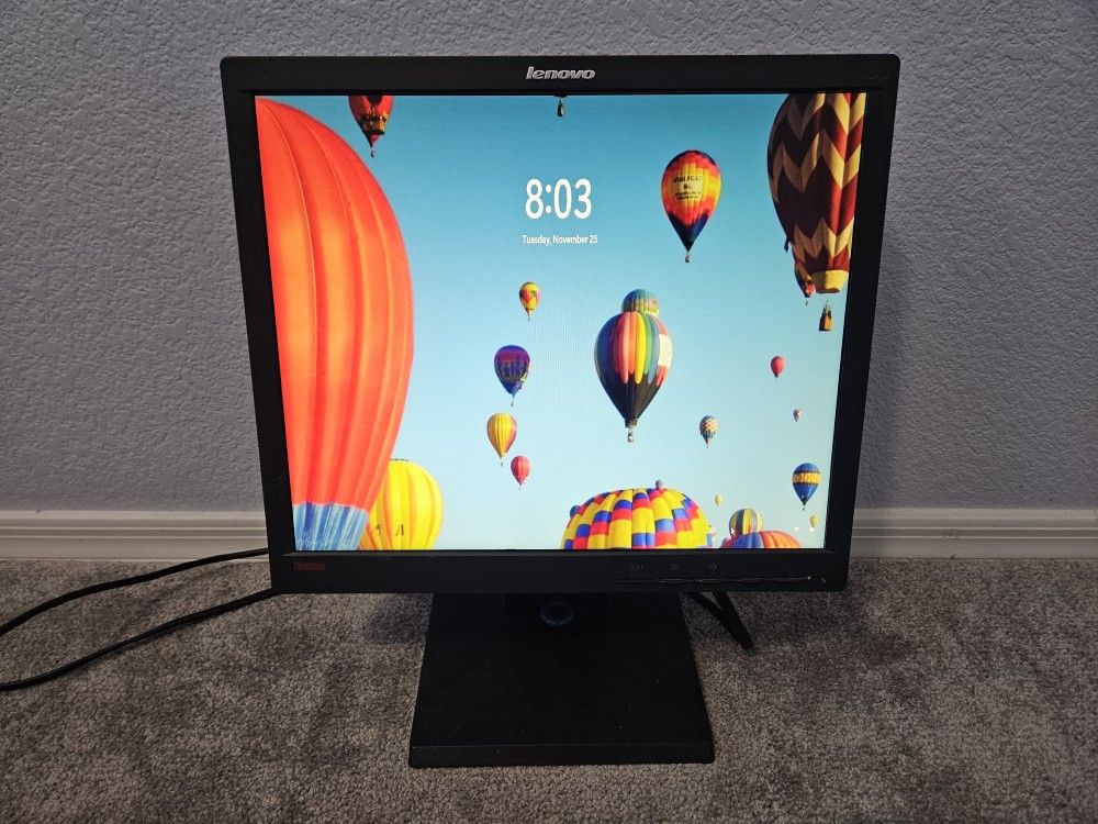 17 inch computer monitor 