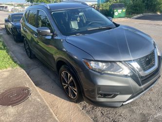 2017 Nissan rogue LS (sport features)