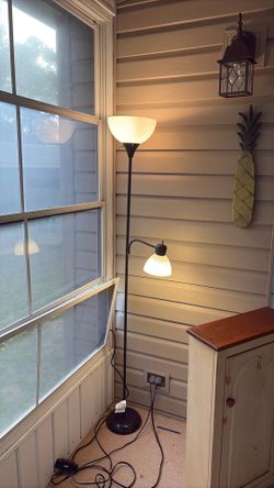 Tall lamp