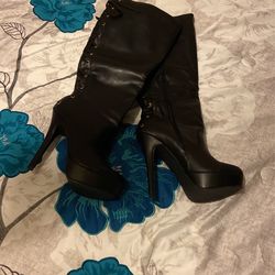 Beautiful Heels Size 10