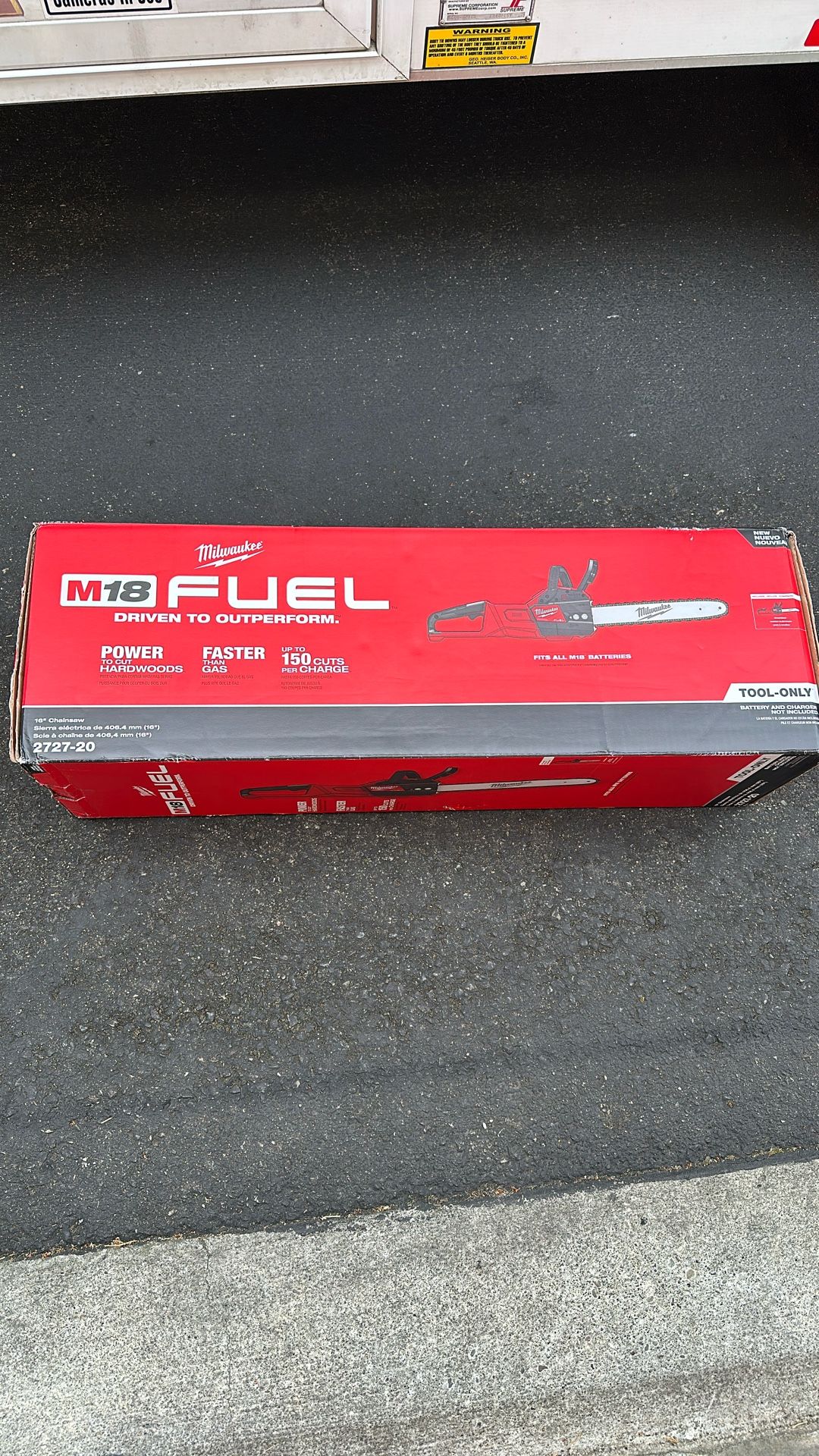 Milwaukee Fuel 16” Chainsaw