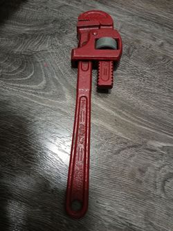 Dunlap 14' Pipe Wrench Used As Is $20 OBO