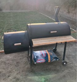 Charcoal BBQ with offset smoker $350 obo