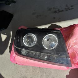 WJ Grand Cherokee Halo Headlights