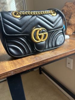 GUCCI MARMONT BLACK LEATHER SHOULDER BAG