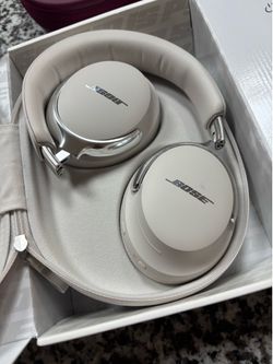 quiet, comfort ultra Bose quiet, comfort ultra$225