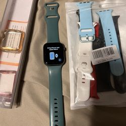 Apple Watch Series 5 (44mm)