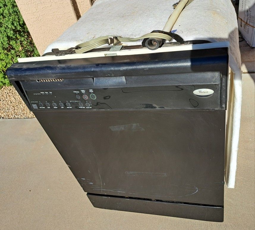 Whirlpool Dishwasher Black Color Standard Size