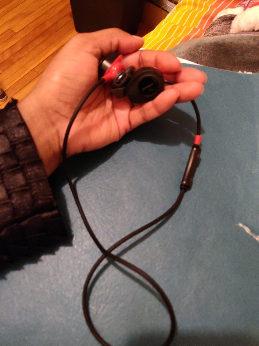 Bose SoundSports Bluetooth Earbuds