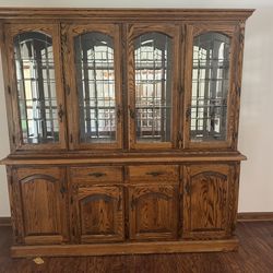 Oak Hutch/China Cupboard