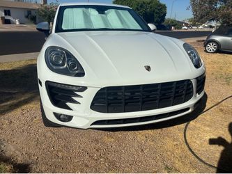 2017 Porsche Macan