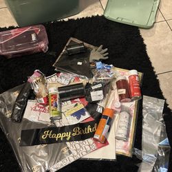 Items to make flower bouquets