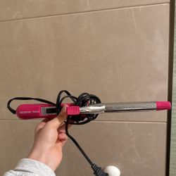 Curling Iron