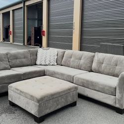 Sectional Couch 