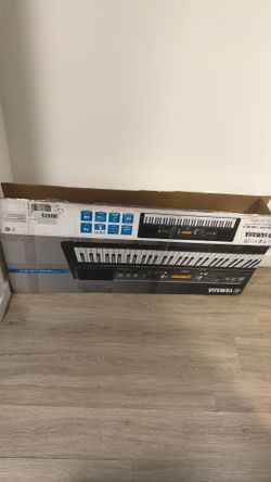 Yamaha PSR EW300 - original price $299