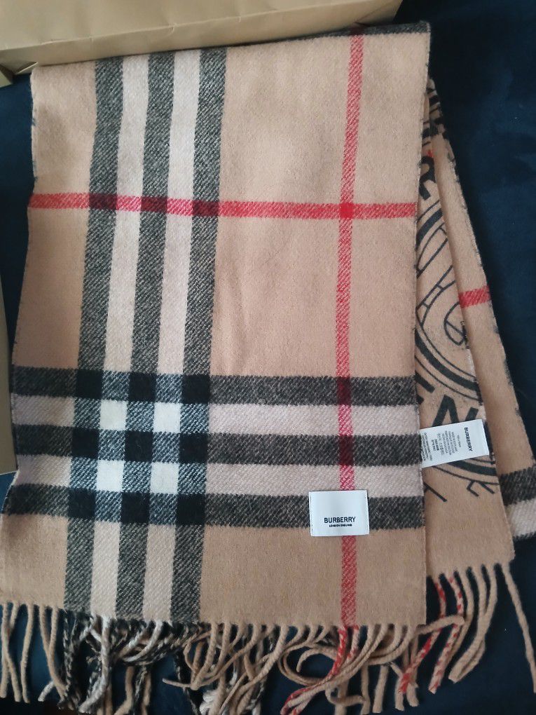 Burberry Reversible Scarf