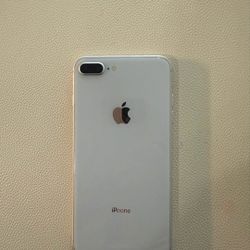 iPhone 8 Plus 