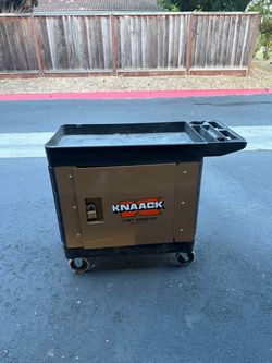 Knaack armored cart